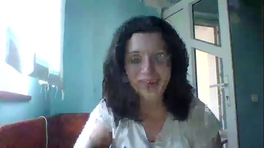 alma_amy