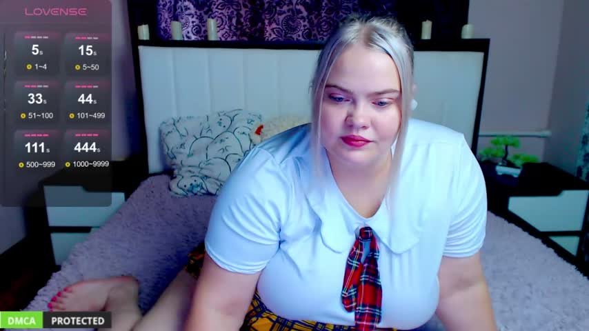 juicy_diana
