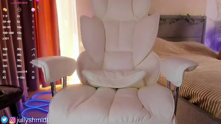 jullyshmidt