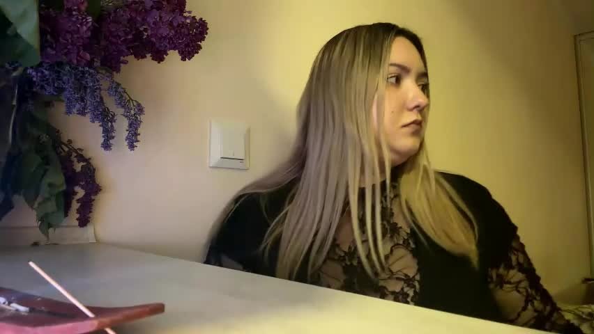 latonyawanczyk