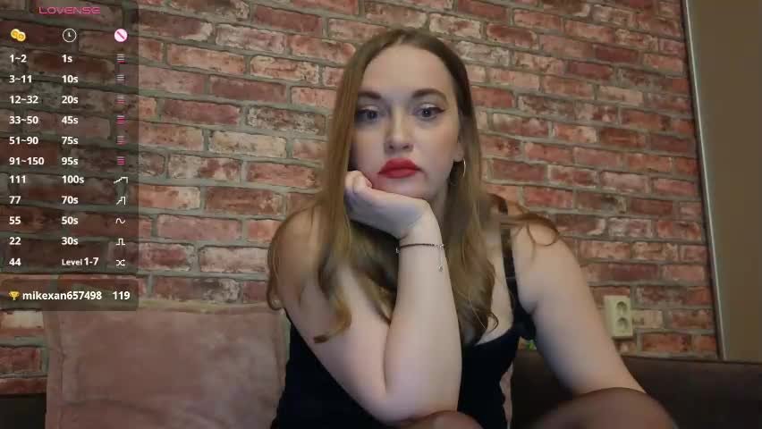 valerie_kiss